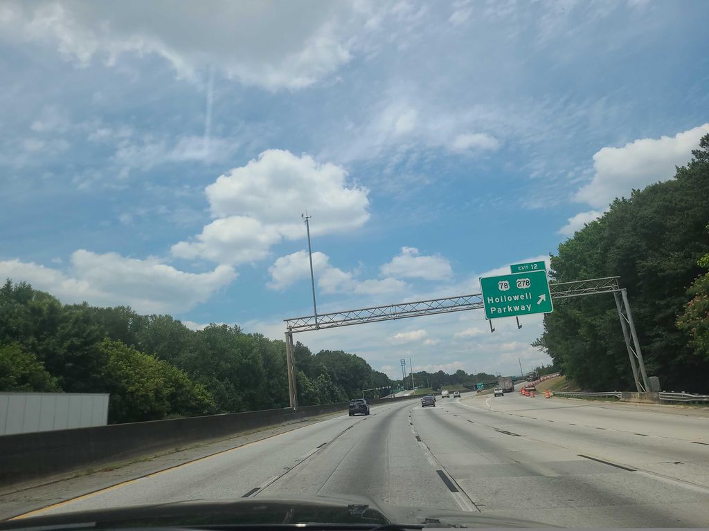 Bankhead/Bolton, Atlanta — Street-level view — Mapillary