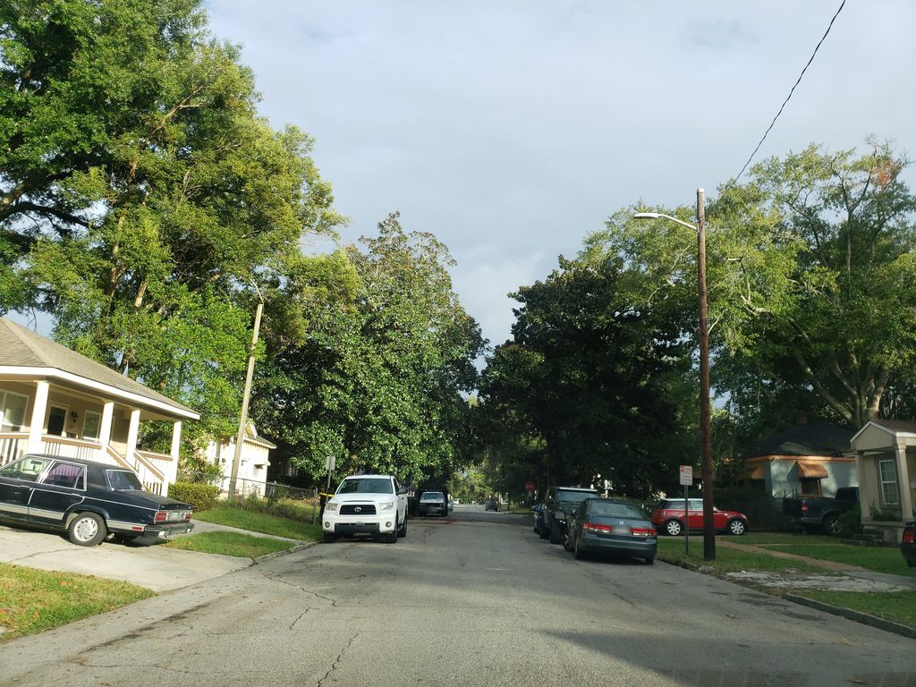 Benjamin Van Clark Park, Savannah — Street-level view — Mapillary