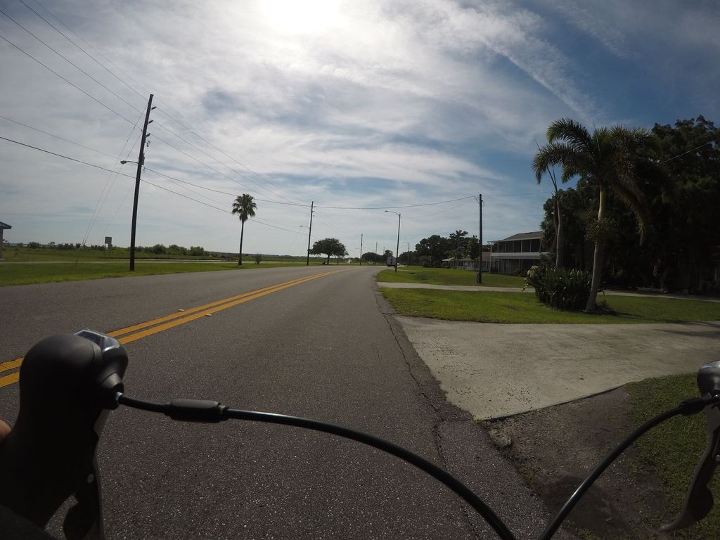 Bull Creek, St. Cloud — Street-level view — Mapillary
