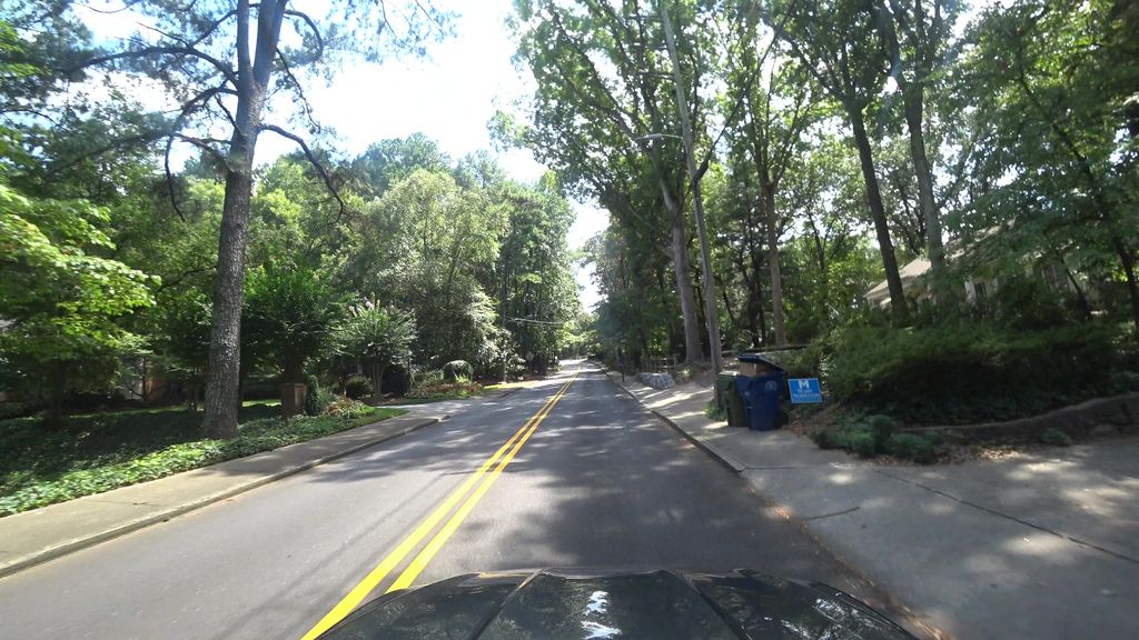 Cross Creek, Atlanta — Street-level view — Mapillary