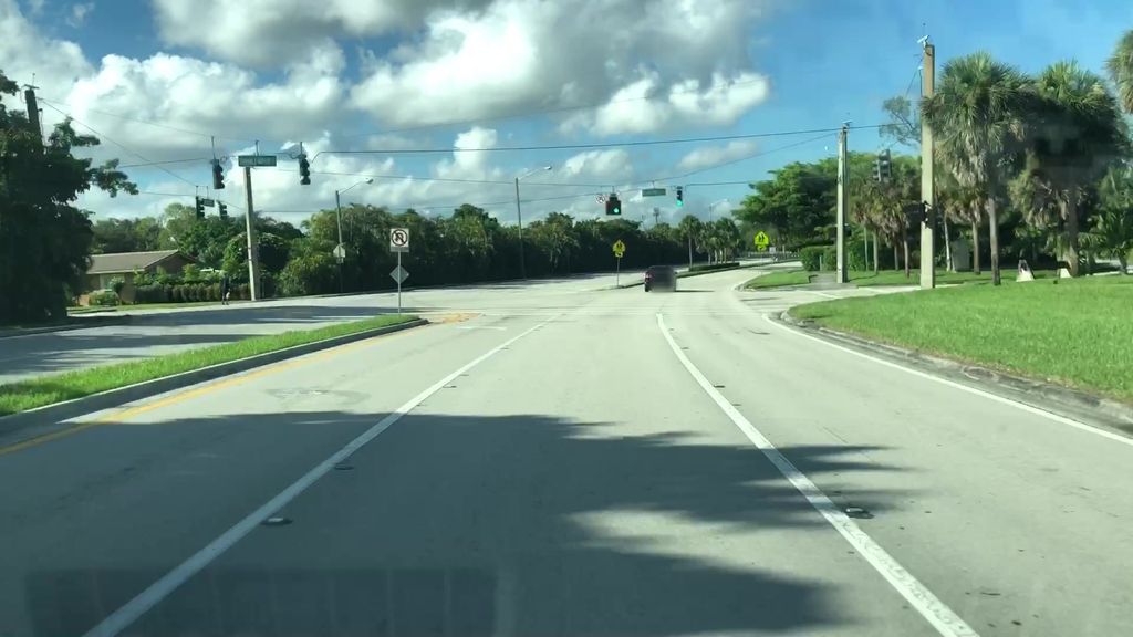 Northwest Coral Springs, Coral Springs — Street-level view — Mapillary
