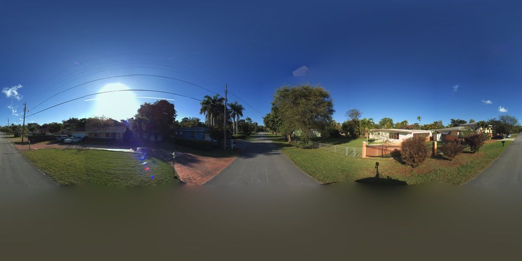 Southeast Golden Glades, Biscayne Gardens — Street-level view — Mapillary