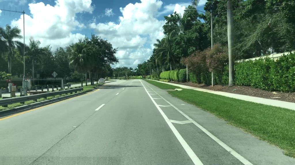 Southwest Jacaranda, Plantation — Street-level view — Mapillary