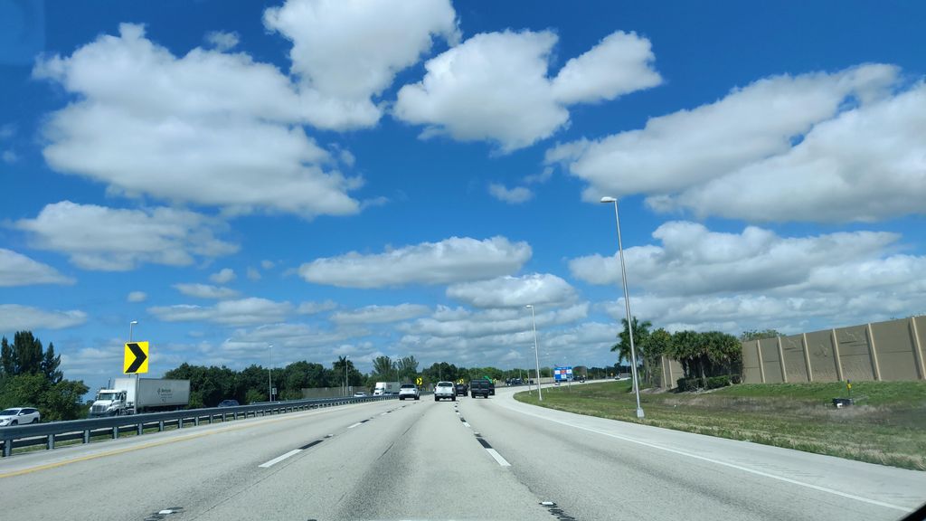West Kensington Commons, Coral Springs — Street-level view — Mapillary