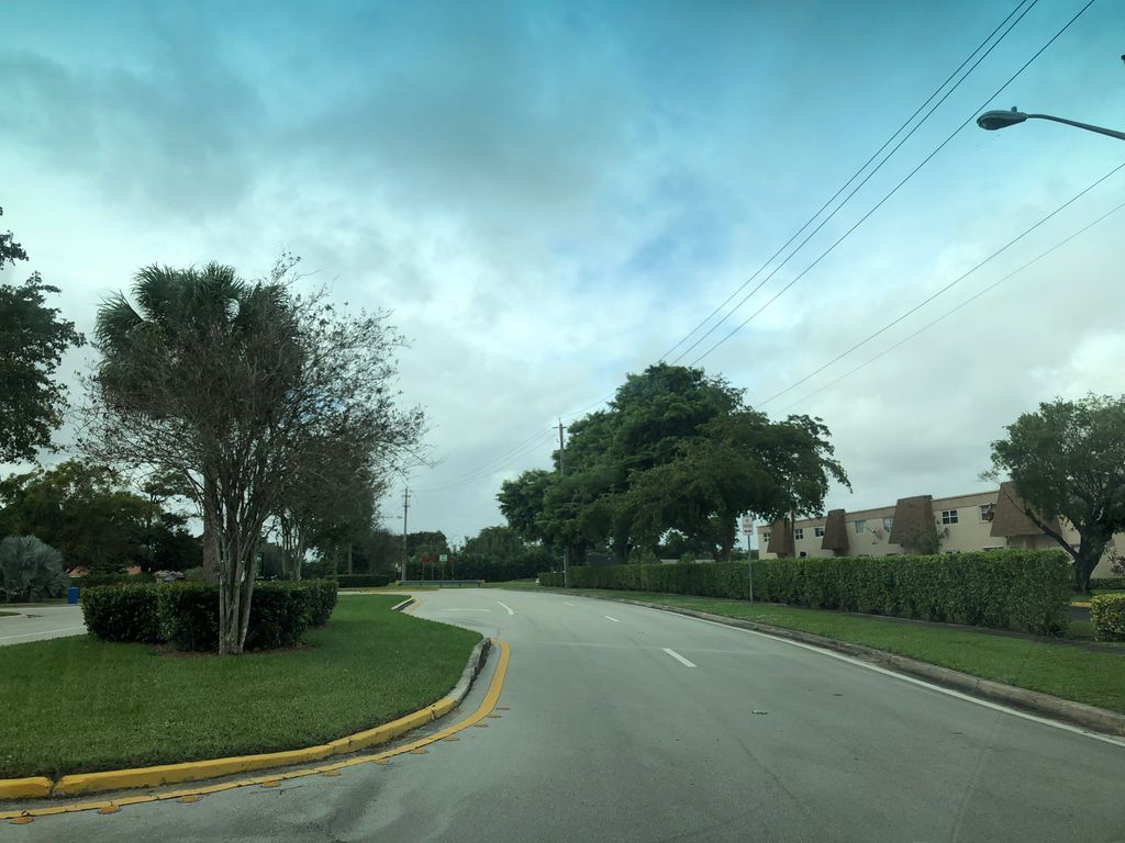 West Margate, Margate — Street-level view — Mapillary