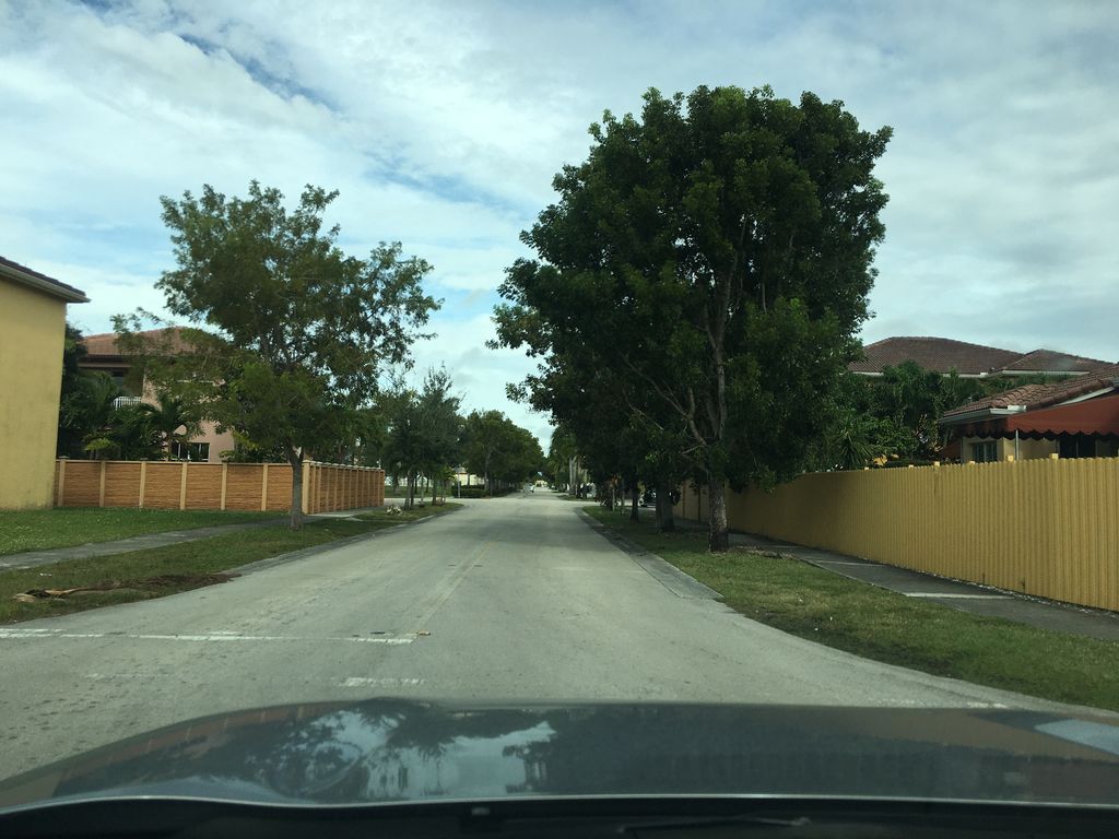 West Palm Springs North, Palm Springs North — Street-level view — Mapillary