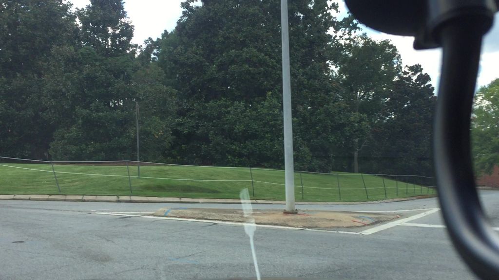 Windsor Forest, Auburn — Street-level view — Mapillary